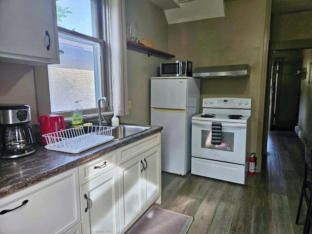 France and Flowers - Private 3-Bed Apartment