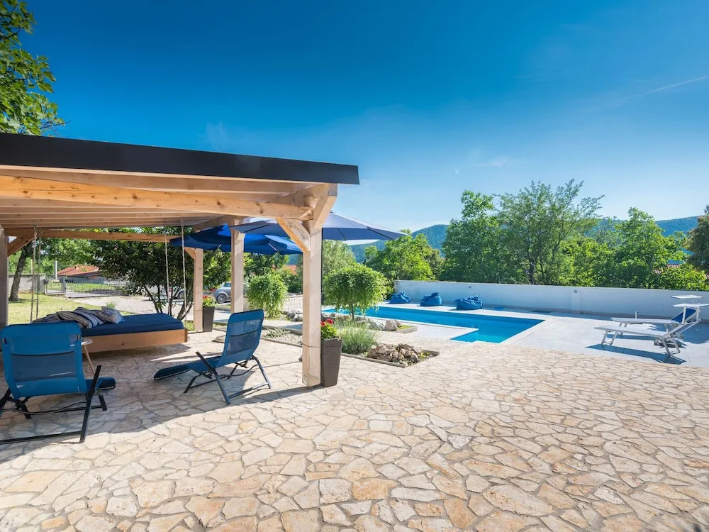 Wonderful Villa With Private Pool Surrounded by Nature