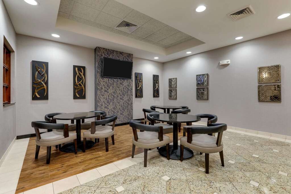 Drury Inn & Suites St Joseph