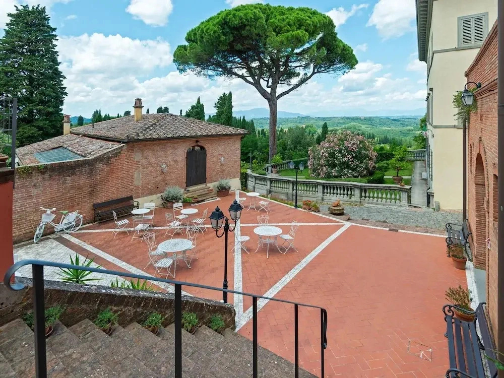 Secluded Apartment in San Miniato With Swimming Pool