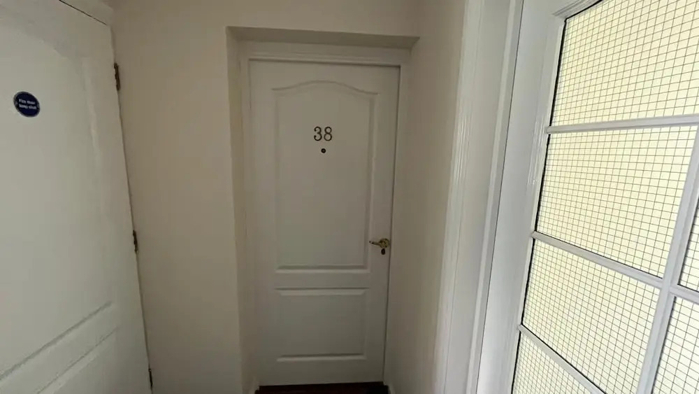 Stunning 3-bed Apartment in Croydon