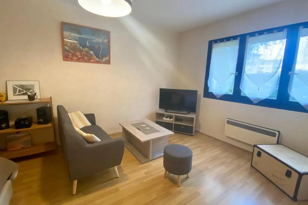 Les Merisiers - studio cosy à Annecy le Vieux - Wifi & Parking