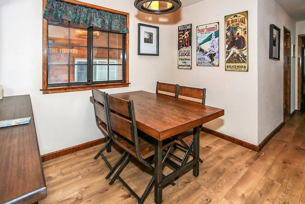 Goldilocks Getaway-1828 by Big Bear Vacations