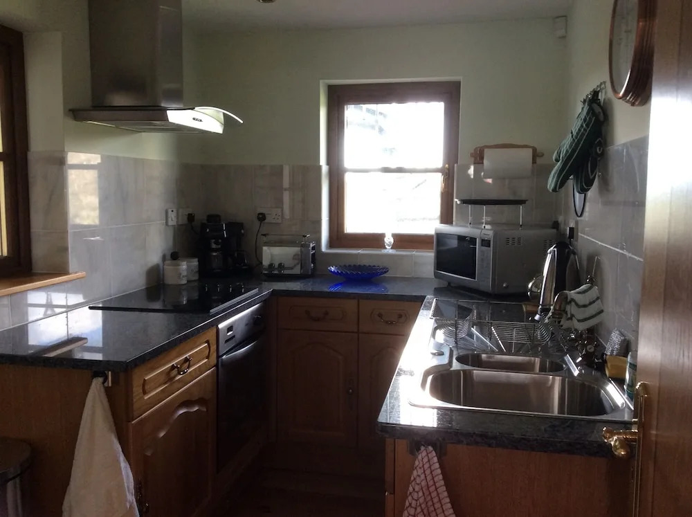 The Luxury Bluebell Apartment Suite With Wheelchair Access