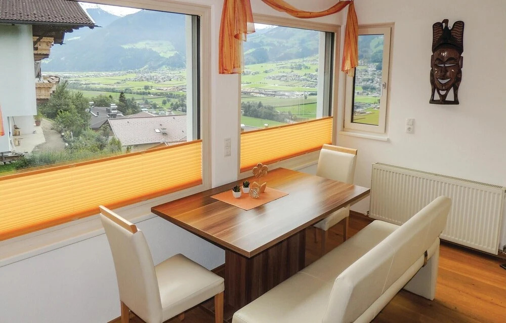 Beautiful Apartment in Hart im Zillertal With 1 Bedrooms and Wifi