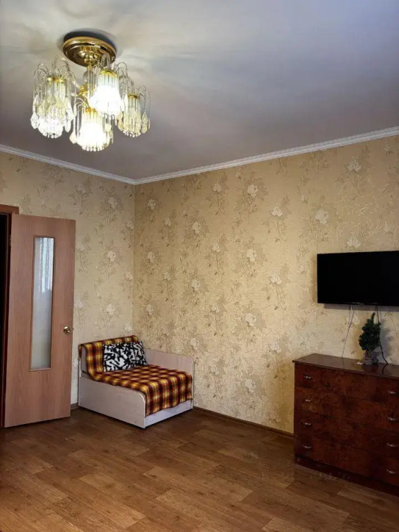 Апартаменты на улице Братьев Кашириных, 76