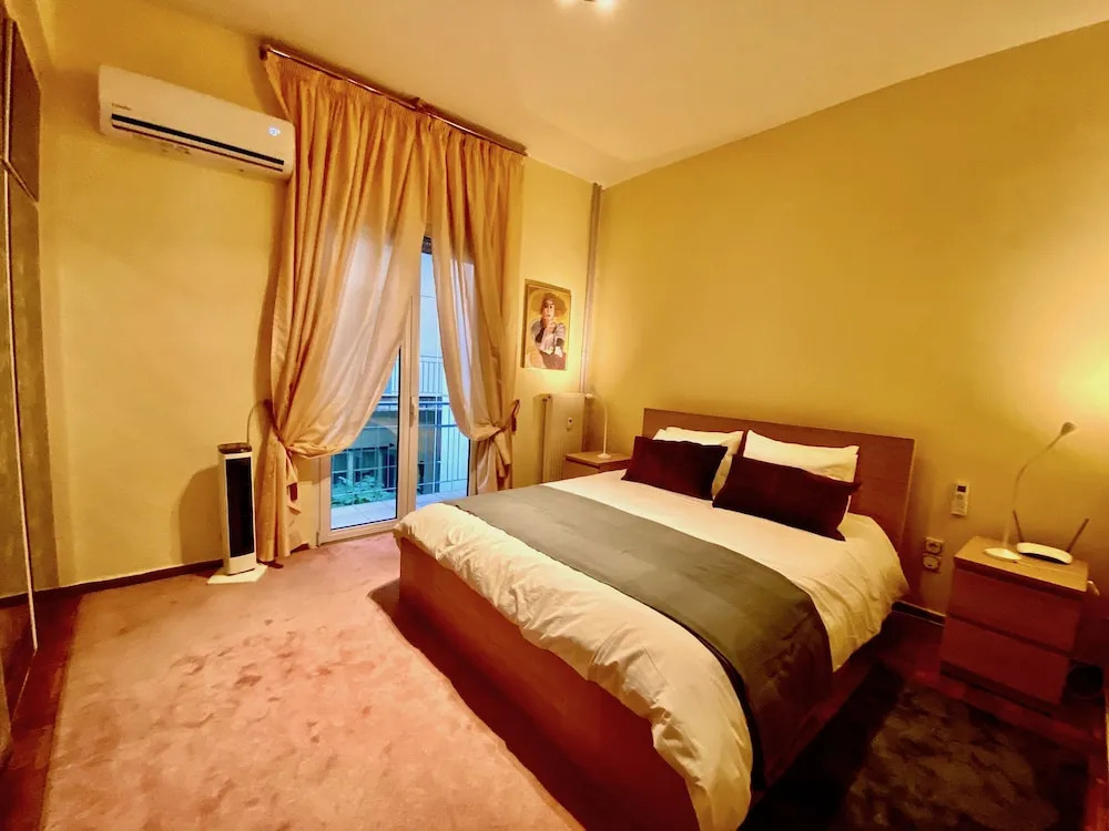 Chic Elegant New Apartment - Kolonaki