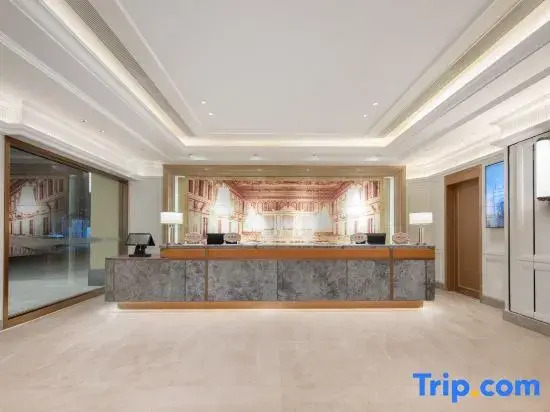 Vienna Hotel (Xi'an North Railway Station Honghui Hospital North Area Metro Station Branch)