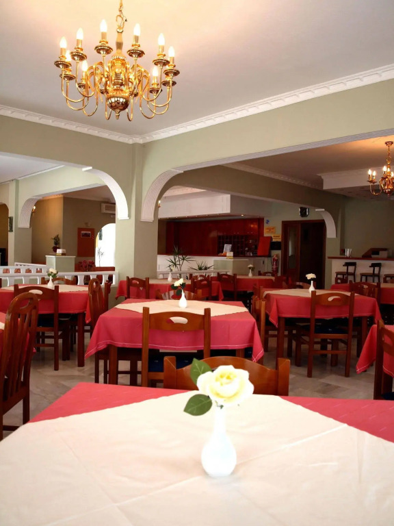 Albatros Hotel
