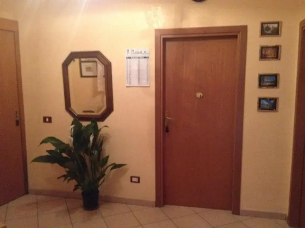 B&B Le Lumìe L antico Cortile Camere Con Cucina Privata With Private Kitchen