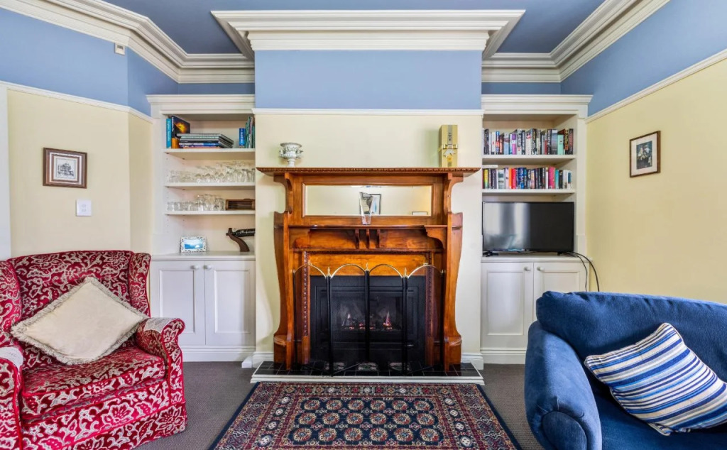 Bethany Manor Bed & Breakfast