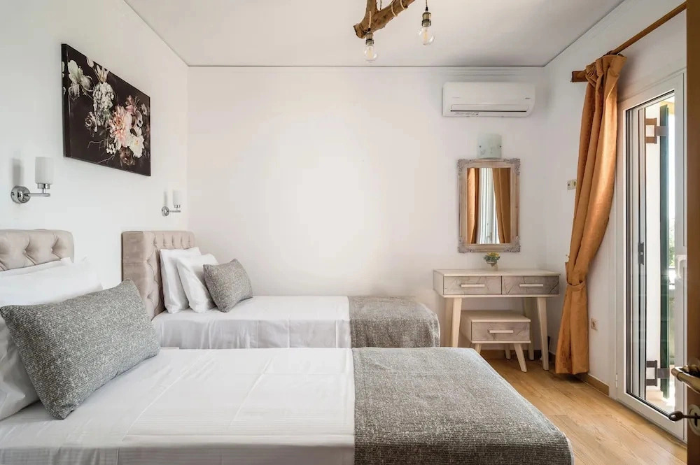 Villas Lithos & Petra with Private Pool and Seaview Terrace by Konnect