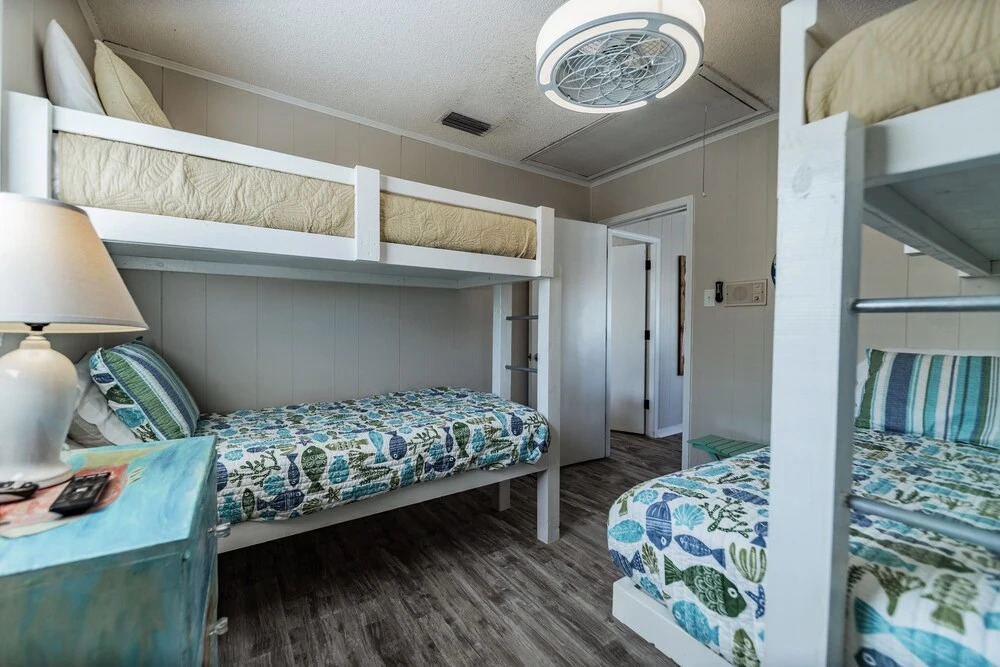 Sea Spot - Waterfront! Enjoy Dinner On The Deck And Naps In The Shaded Hammocks 3 Bedroom Home by RedAwning