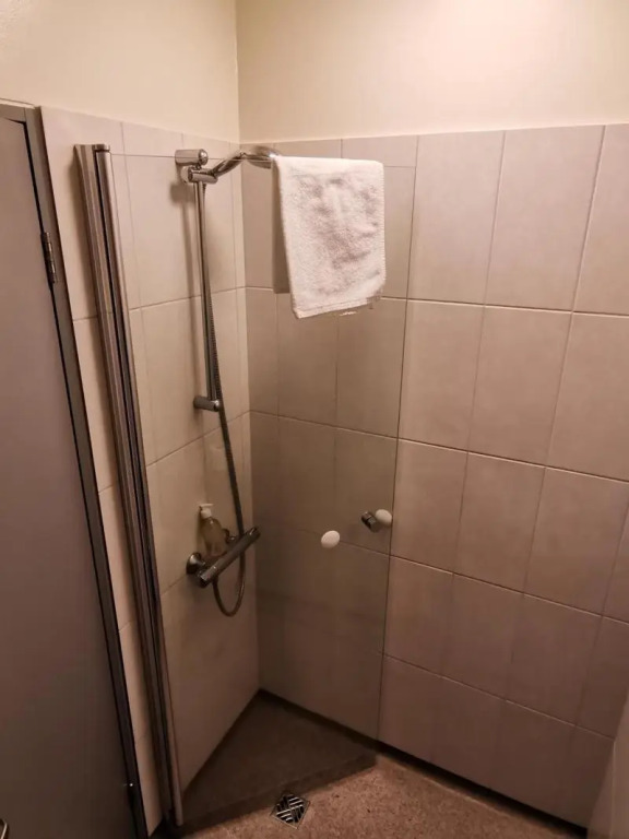 Hotel Mikligardur