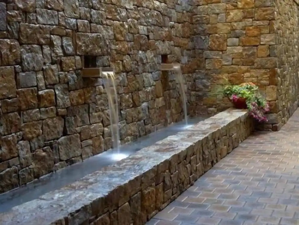 Luxury 2 Bedroom Downtown Aspen Vacation Rental With Access To A Heated Pool, Hot Tubs, Game Room And Spa