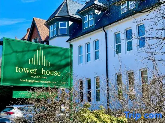 Gorgeous Family 2-Bed Apt w/ Free Gym & Parking