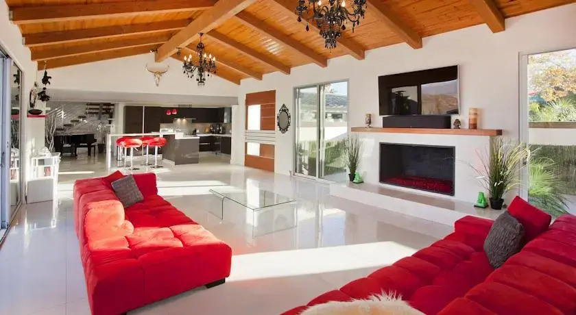 Mulholland Rockstar Retreat
