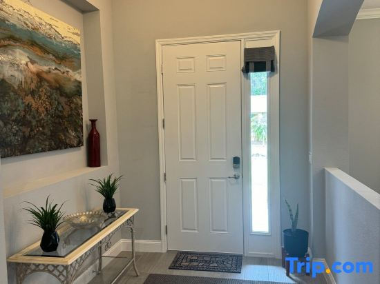 Spectacular NEW Home With Lots of parking Exit 284