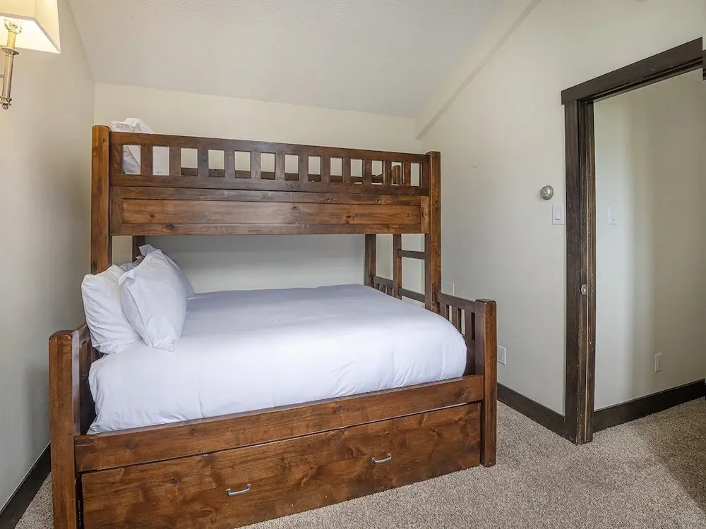 Westwind 407