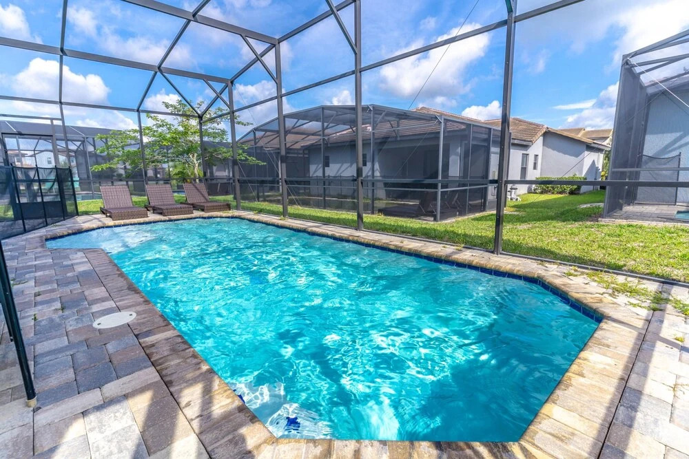 185 Balmoral
