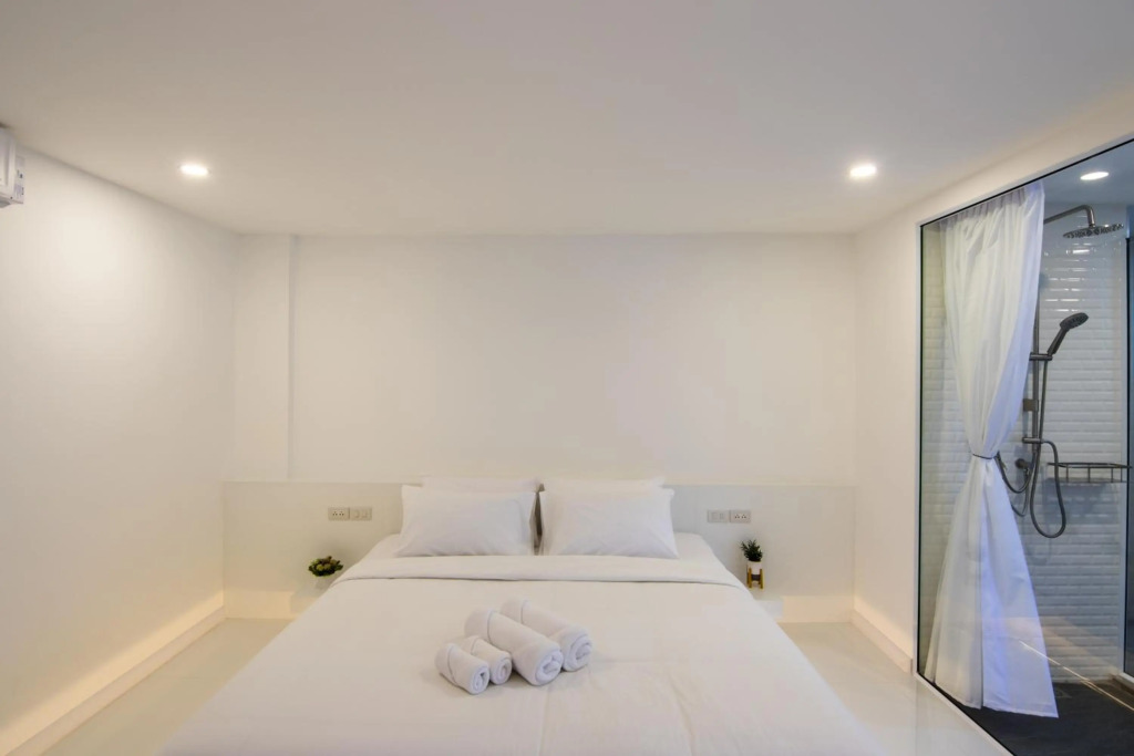 The White Hotel By Charoensri (SHA Extra Plus)