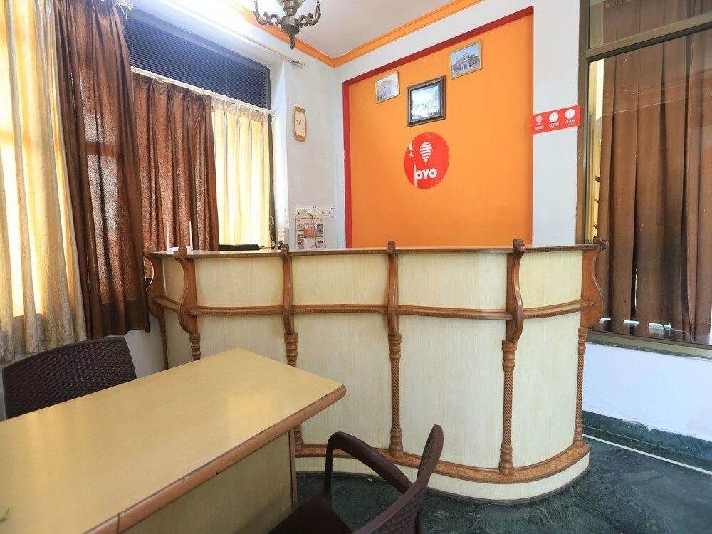 OYO 12019 Hotel Anuja
