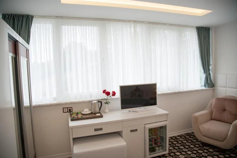 Hermias Marin Hotel
