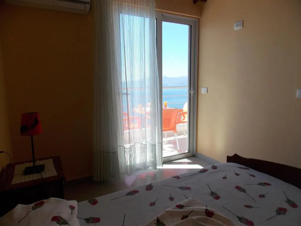 Erioni Hotel