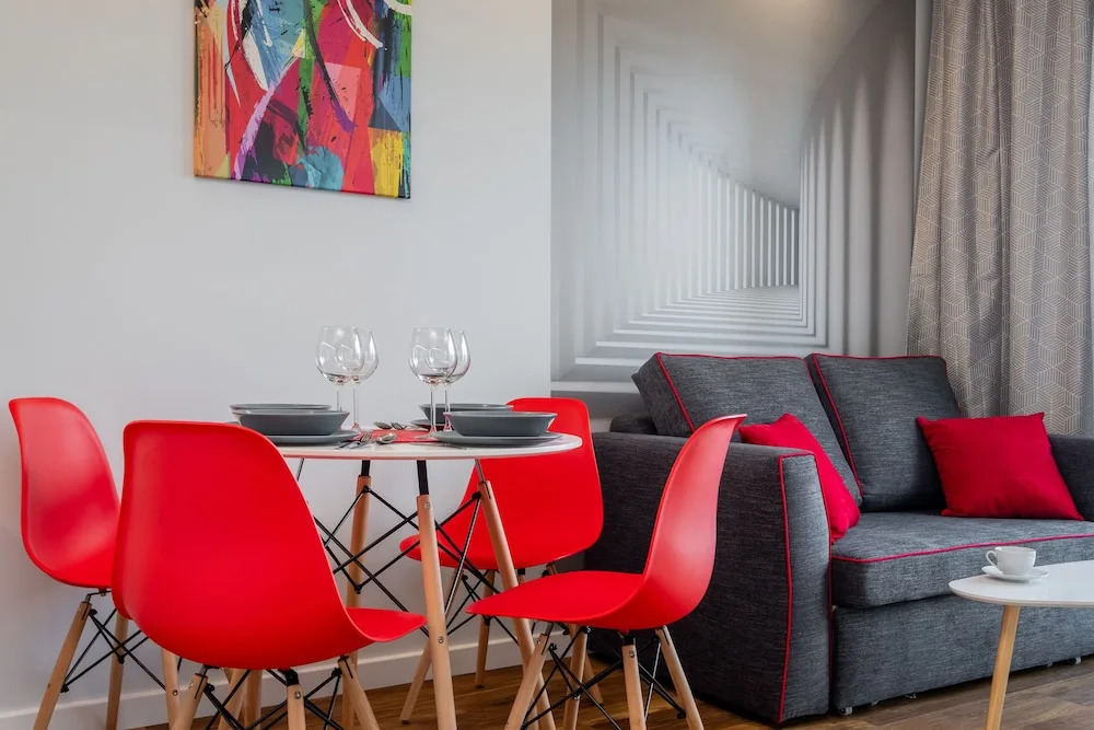 Warsaw Spire Classy Apartment