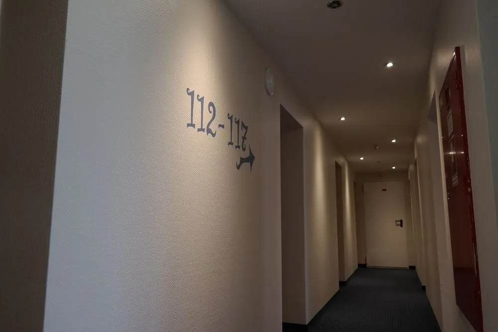 Motel 44