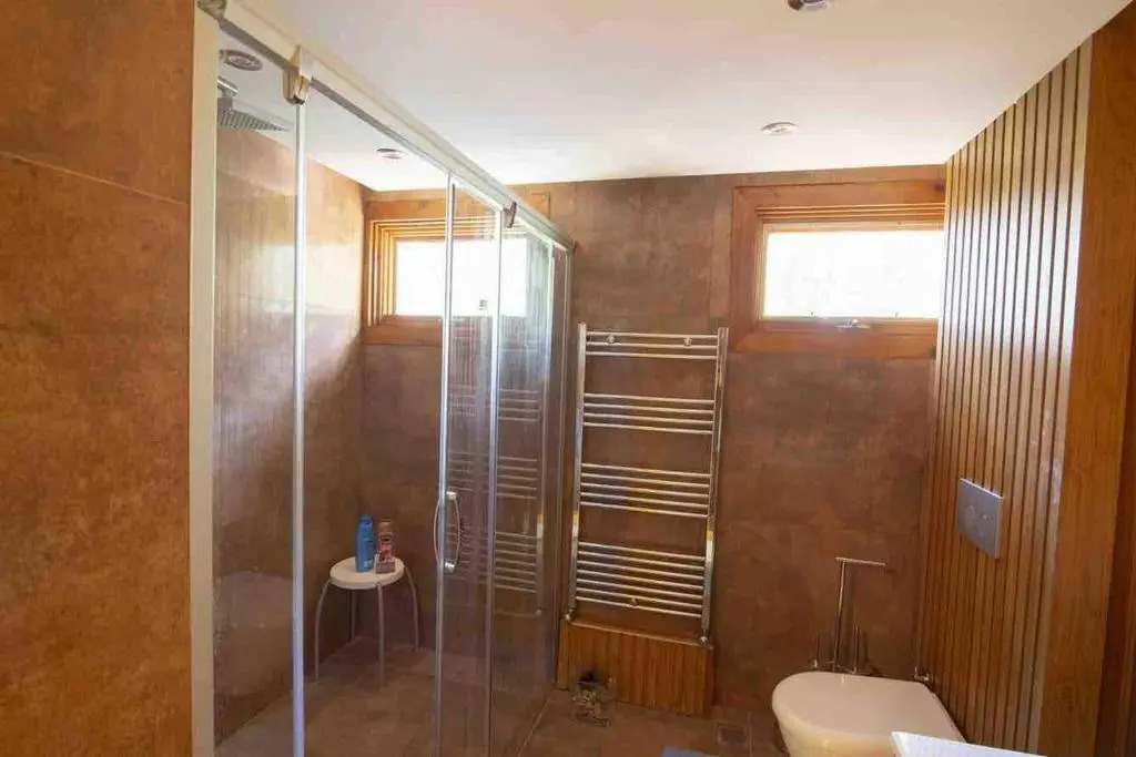 Very Special Villa, 6 and 3 Great For Family Reunions