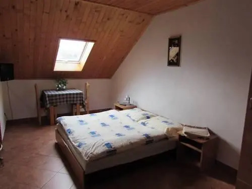 Apartman Ustie