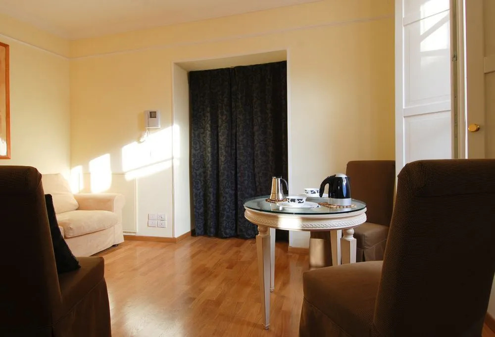 Posh Neighbourhood Apartment