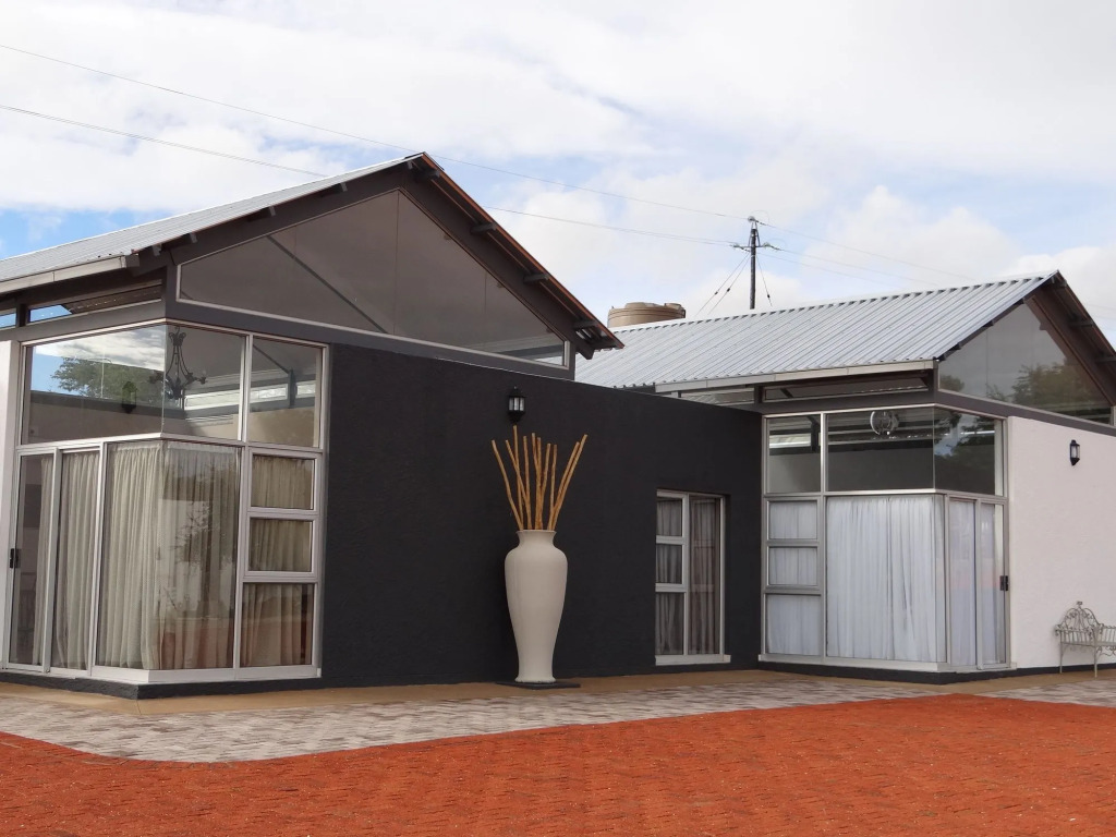 Eden Self Catering Chalets