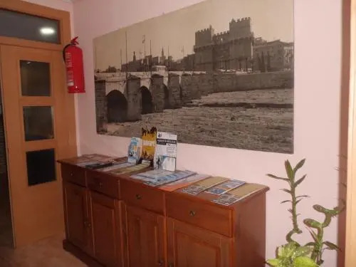 Hostal Abastos