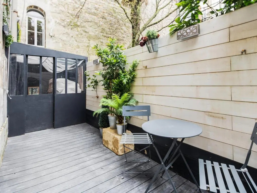 Appart 2 chambres aux Portes du Jardin Public