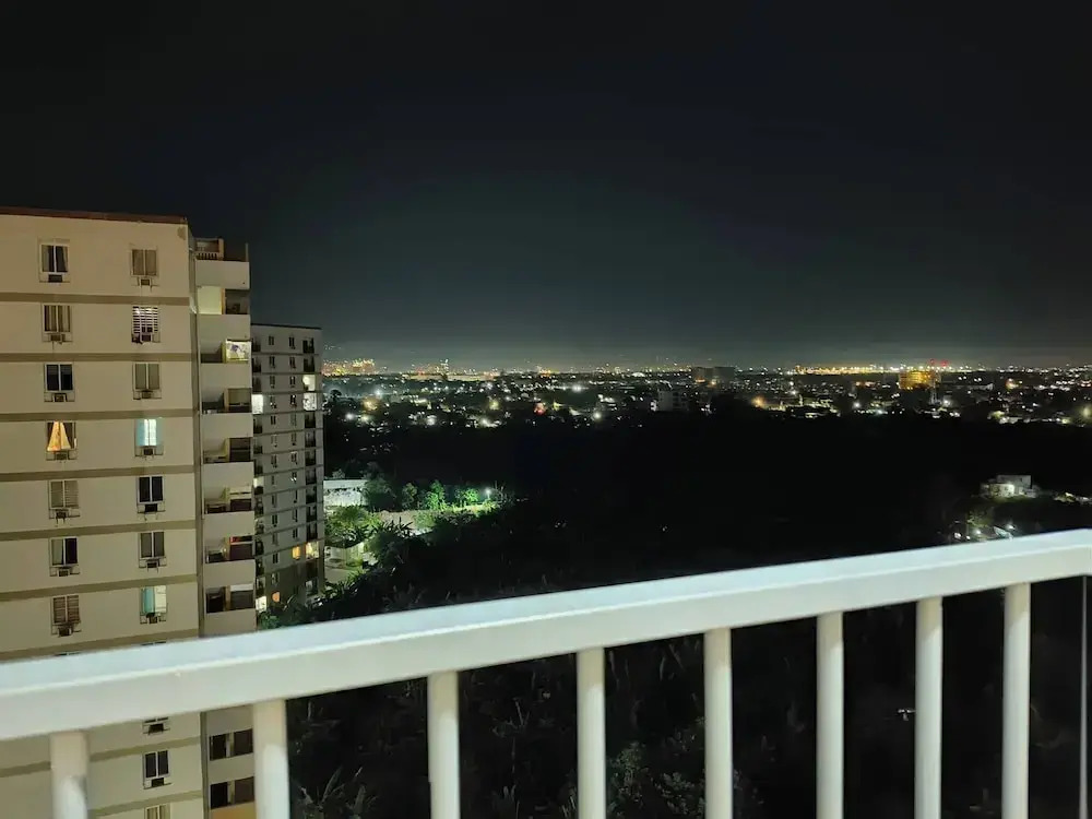 Studio w pool, mountain city view Mactan airport