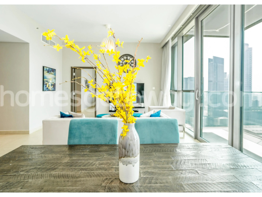 KeyOne - 3BR with Maids in Downtown Views
