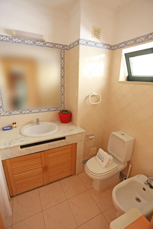 A71 - Pinheiros Flat in Lagos