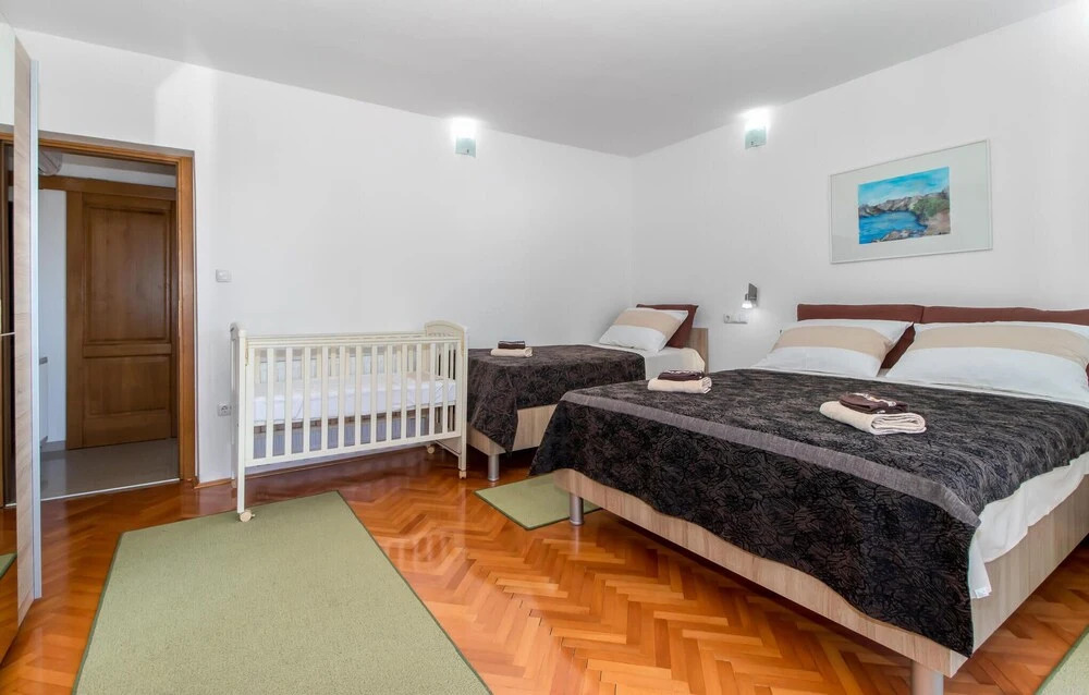 Beautiful Home in Dramalj With Wifi and 1 Bedrooms
