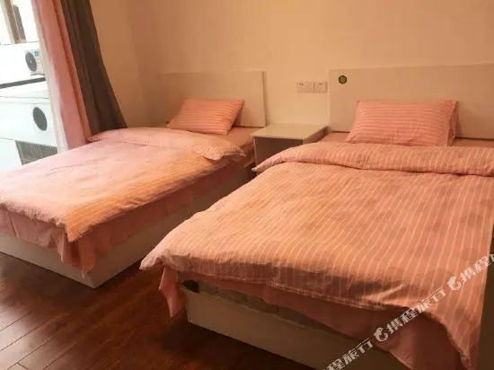 Chun'an Lake Homestay