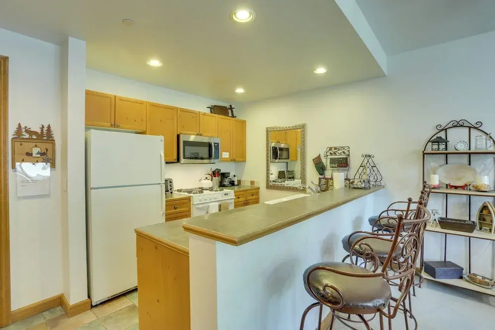 Lavish Escape - 3 Mi From Beaver Creek Resort!