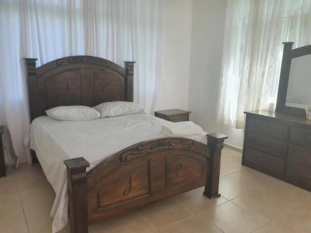 Villa For Parties And Meetings