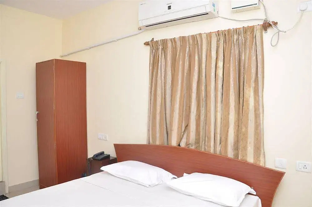 Suvi Transit Accommodation Chrompet