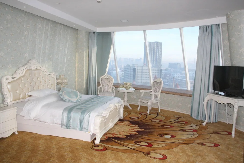 Fuhai Jinzhou Business Hotel