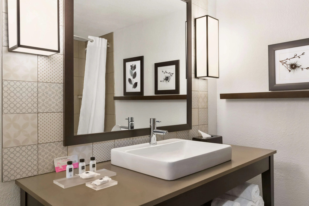 Country Inn & Suites by Radisson, Atlanta Airport South, GA