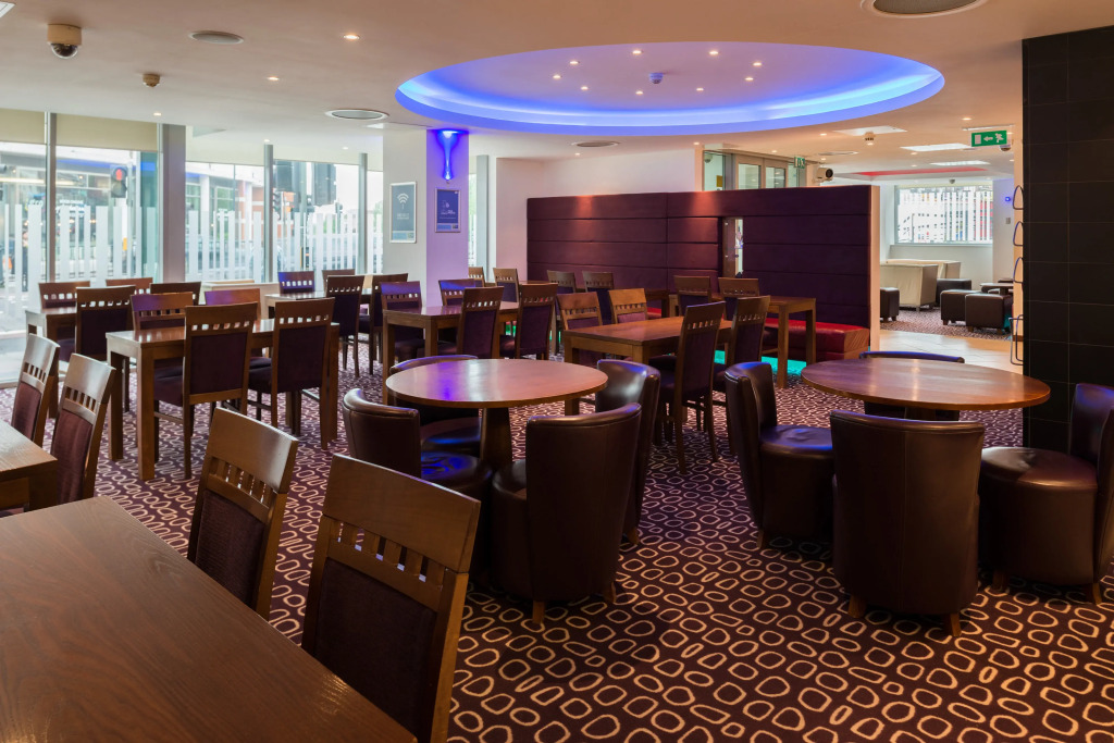 Holiday Inn Express London-Swiss Cottage