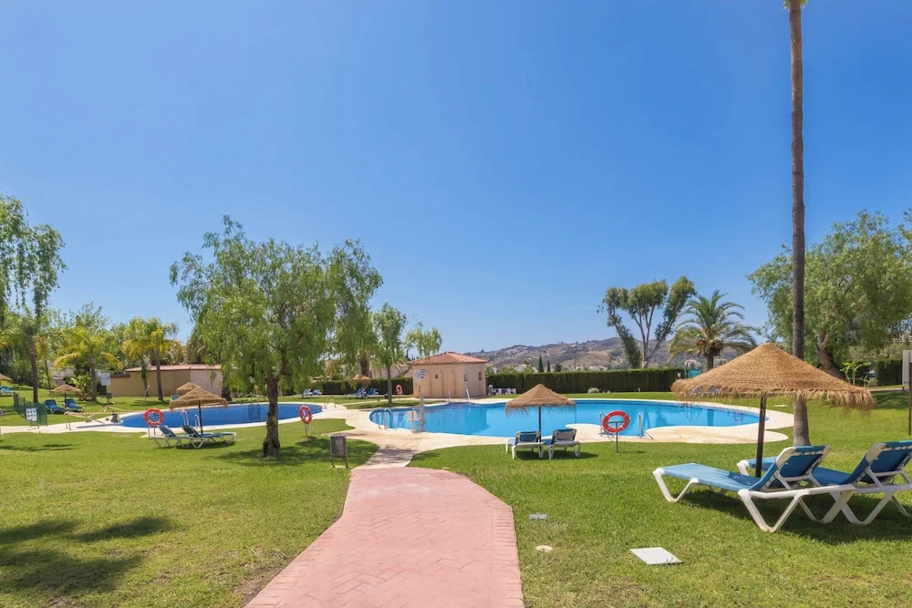 Luxury Mijas Golf, Pool & Pet Retreat