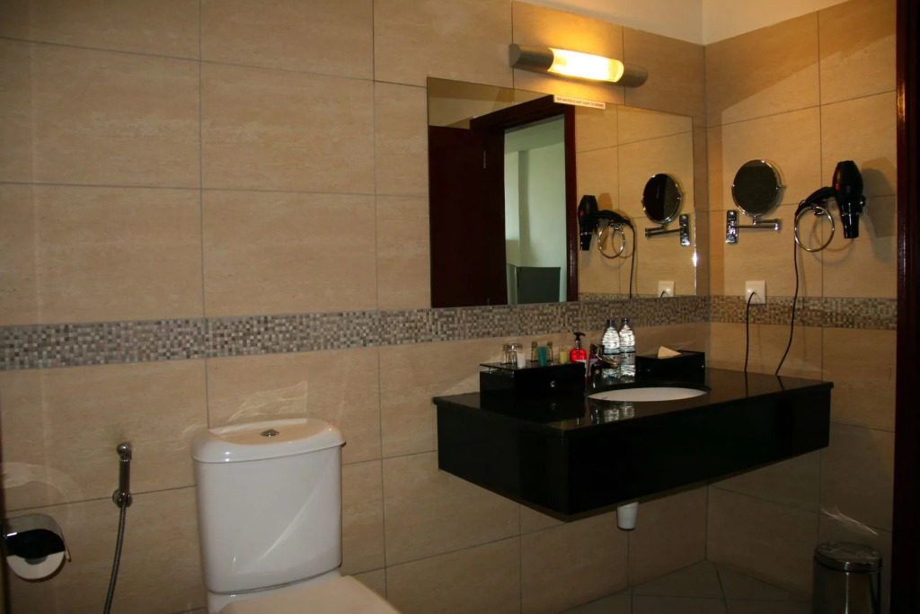 Peninsula Hotel Dar es Salaam