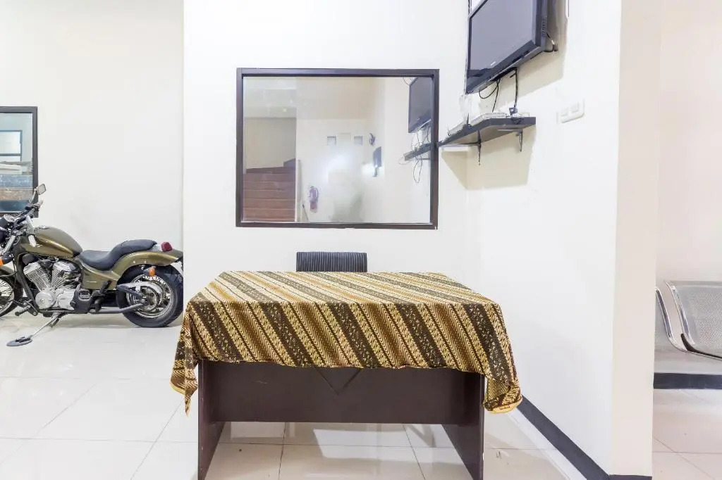 Urbanview Hotel Residence 446 Tanjung Duren